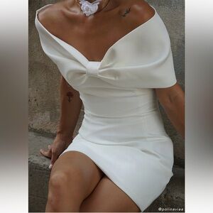 Meshki - Gwyneth Off Shoulder Bow Mini Dress, Size Small